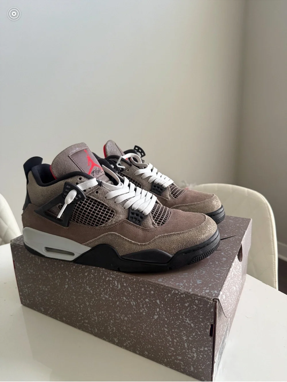 Jordan 4 Taupe Haze size 12, slightly used  Men’s Size 12